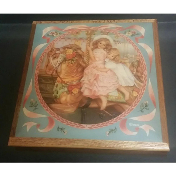 The Reco Music Box Collection by Sandra Kuck - Picture 3 of 5